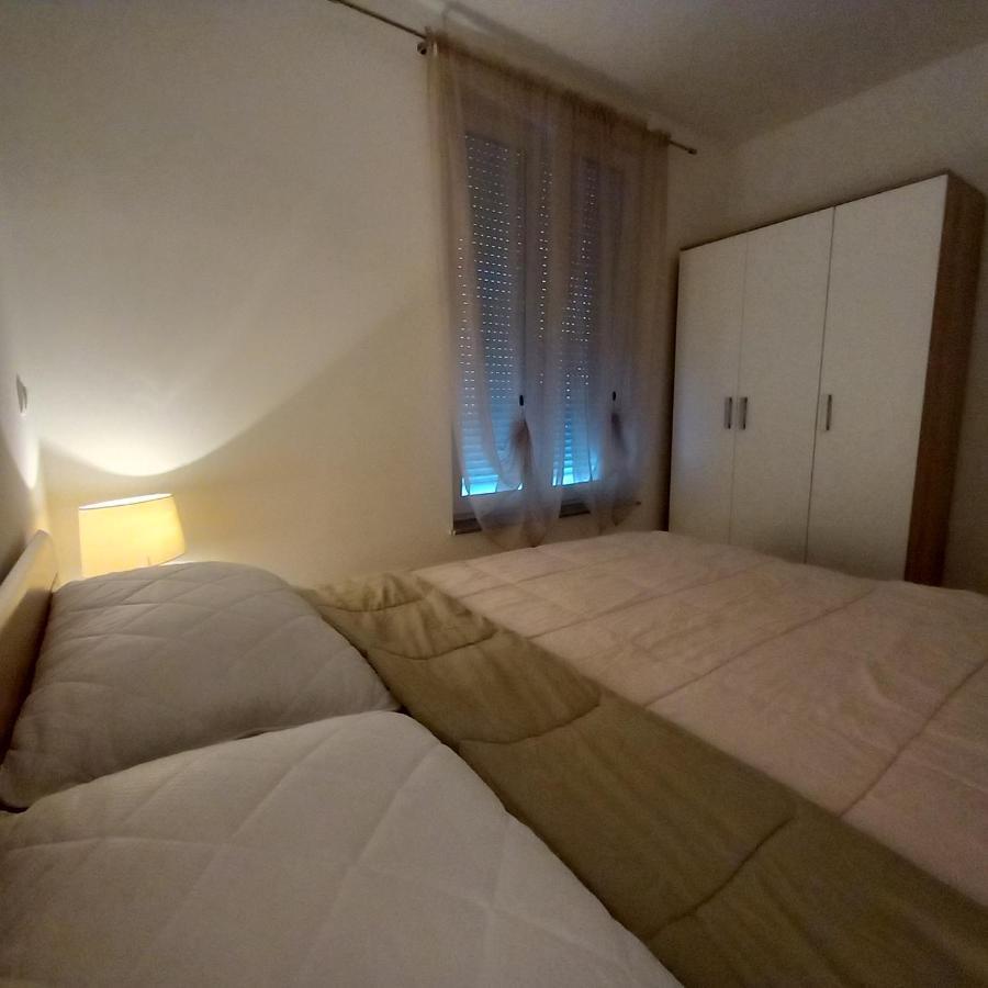 セニApartman Nehajアパートメント エクステリア 写真
